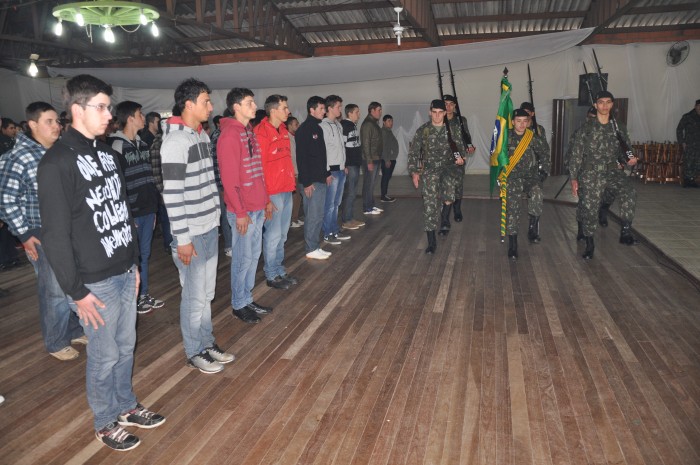 Juramento a Bandeira foi realizado no CTG Sentinela dos Pampas